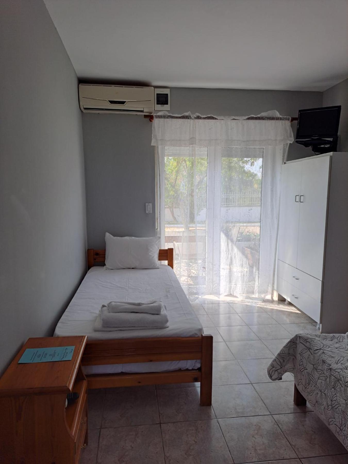 Kiki'S Place Nikiti  Habitación foto